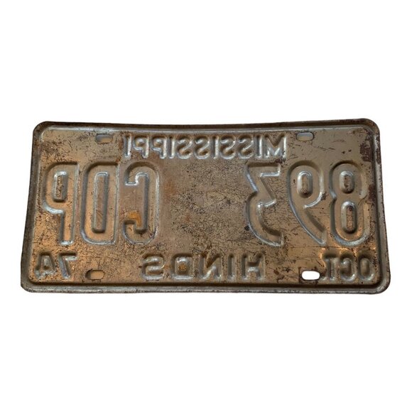 CAR OLD ANTIQUE VINTAGE MISSISSIPPI LICENSE PLATE CAR TAG 1974 Hinds COUNTY - Picture 4 of 6